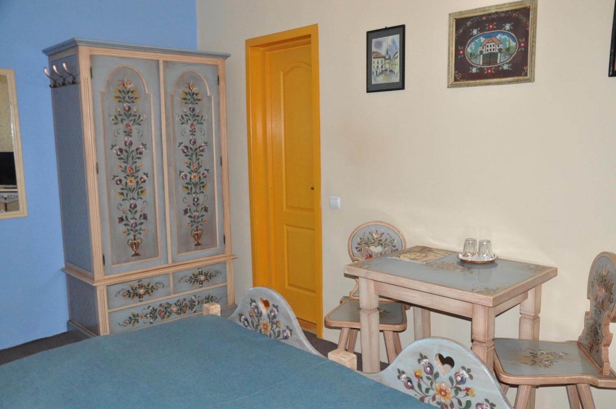Casa Saseasca Hotell Sighişoara Exteriör bild